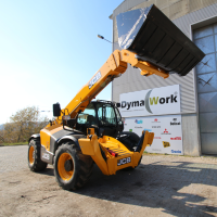 EMPILHADOR TELESCÓPICO JCB 540-140