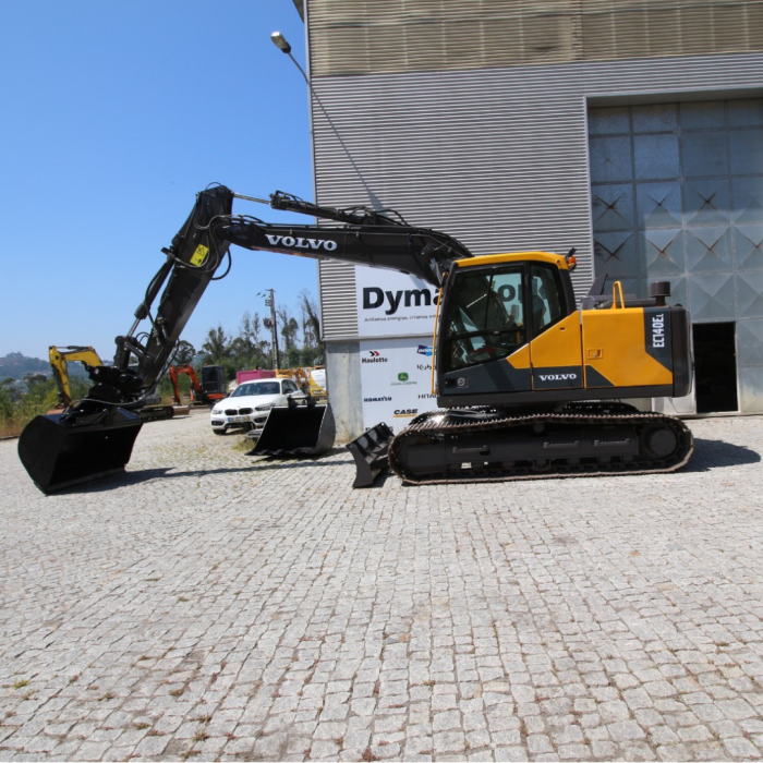 VOLVO EC 140 EL