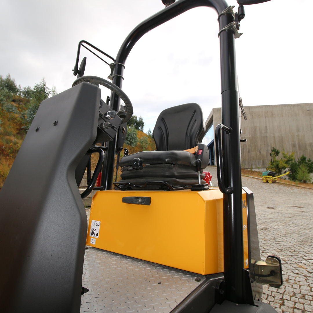 DUMPER MECALAC TA2SH DUMPER MECALAC TA2SH