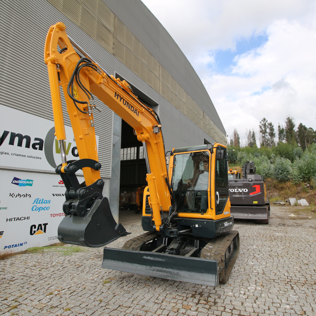 HYUNDAI R60 HYUNDAI R60