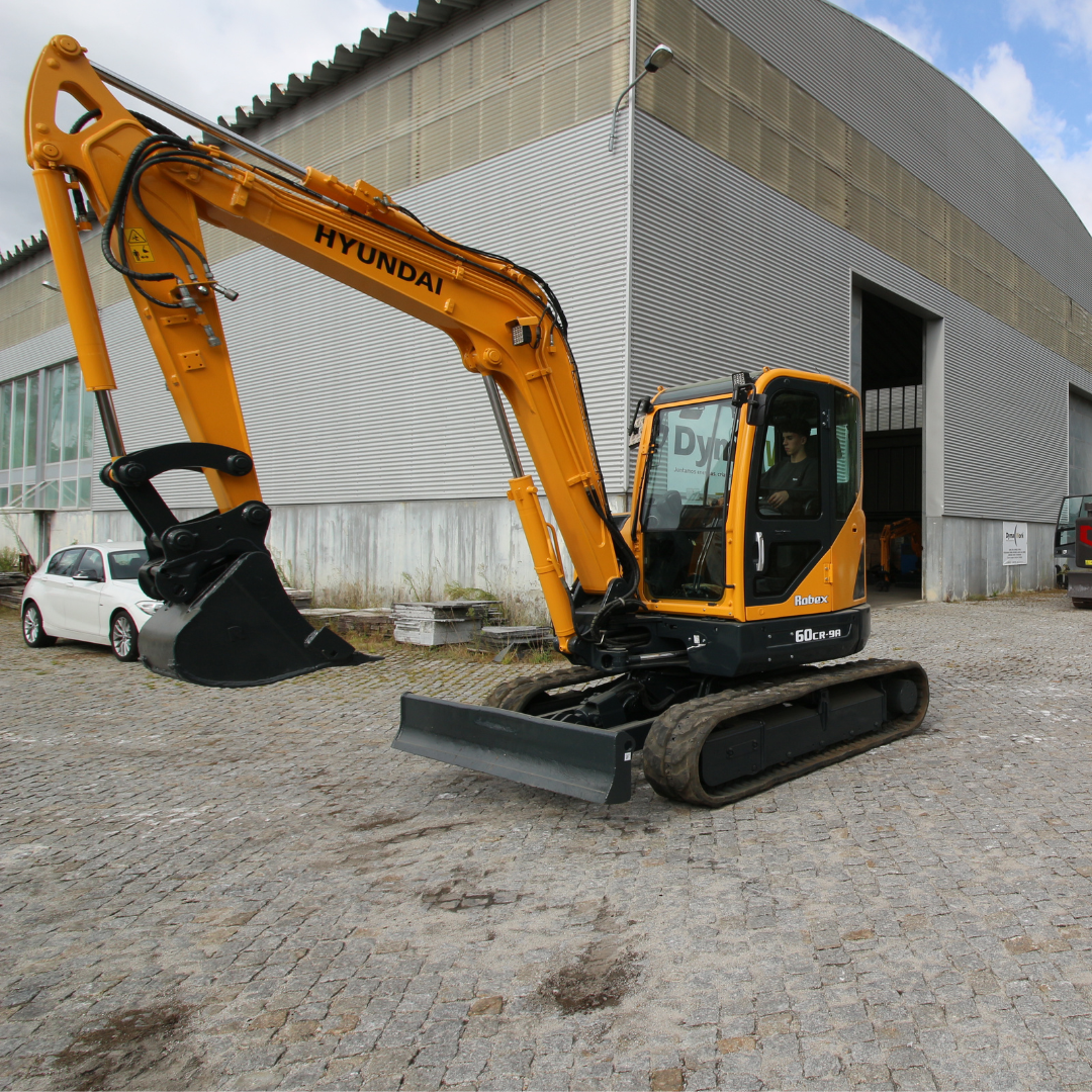 HYUNDAI R60 HYUNDAI R60
