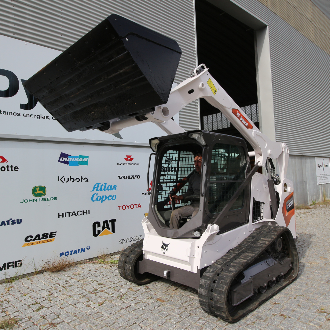 BOBCAT T590 BOBCAT T590