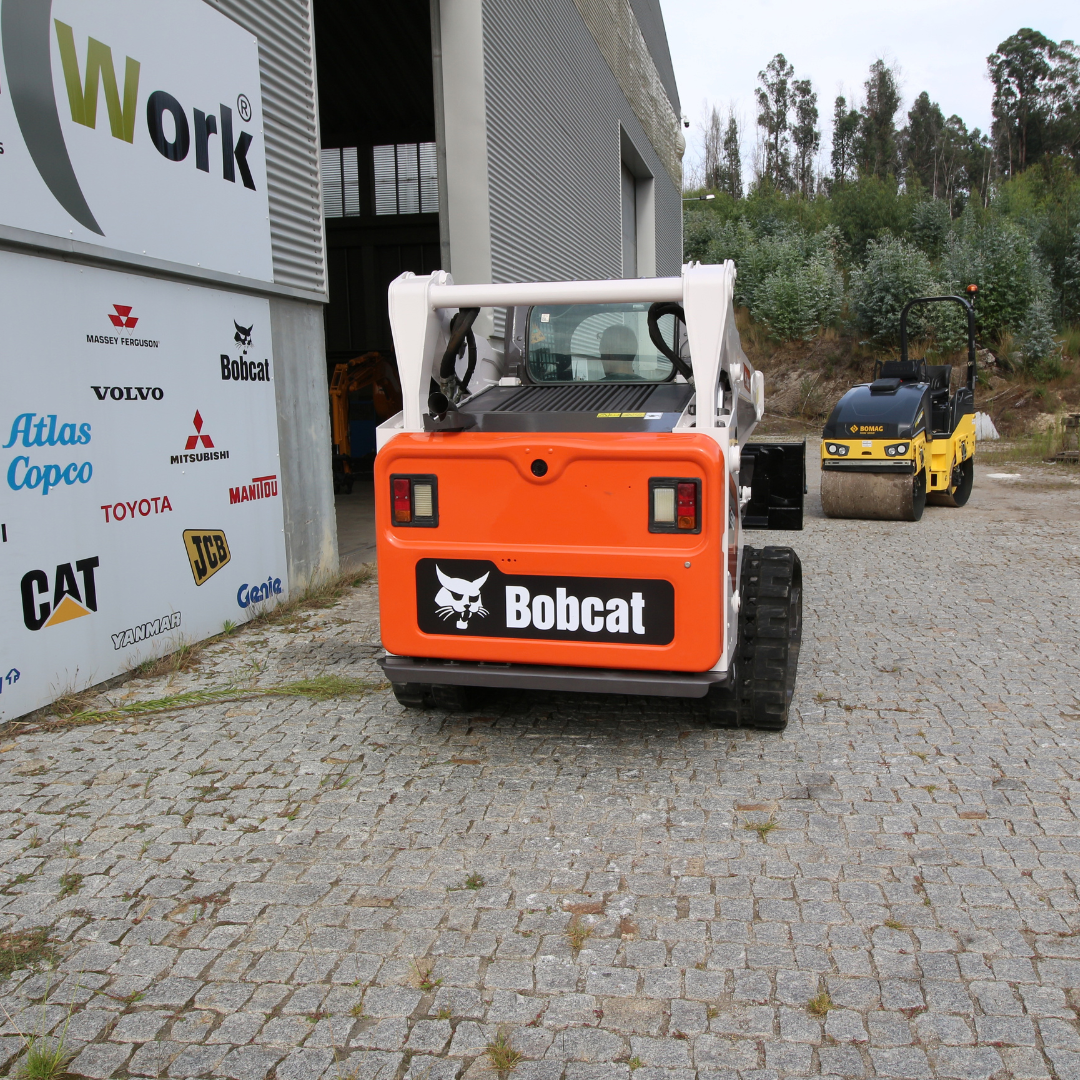 BOBCAT T590 (5)