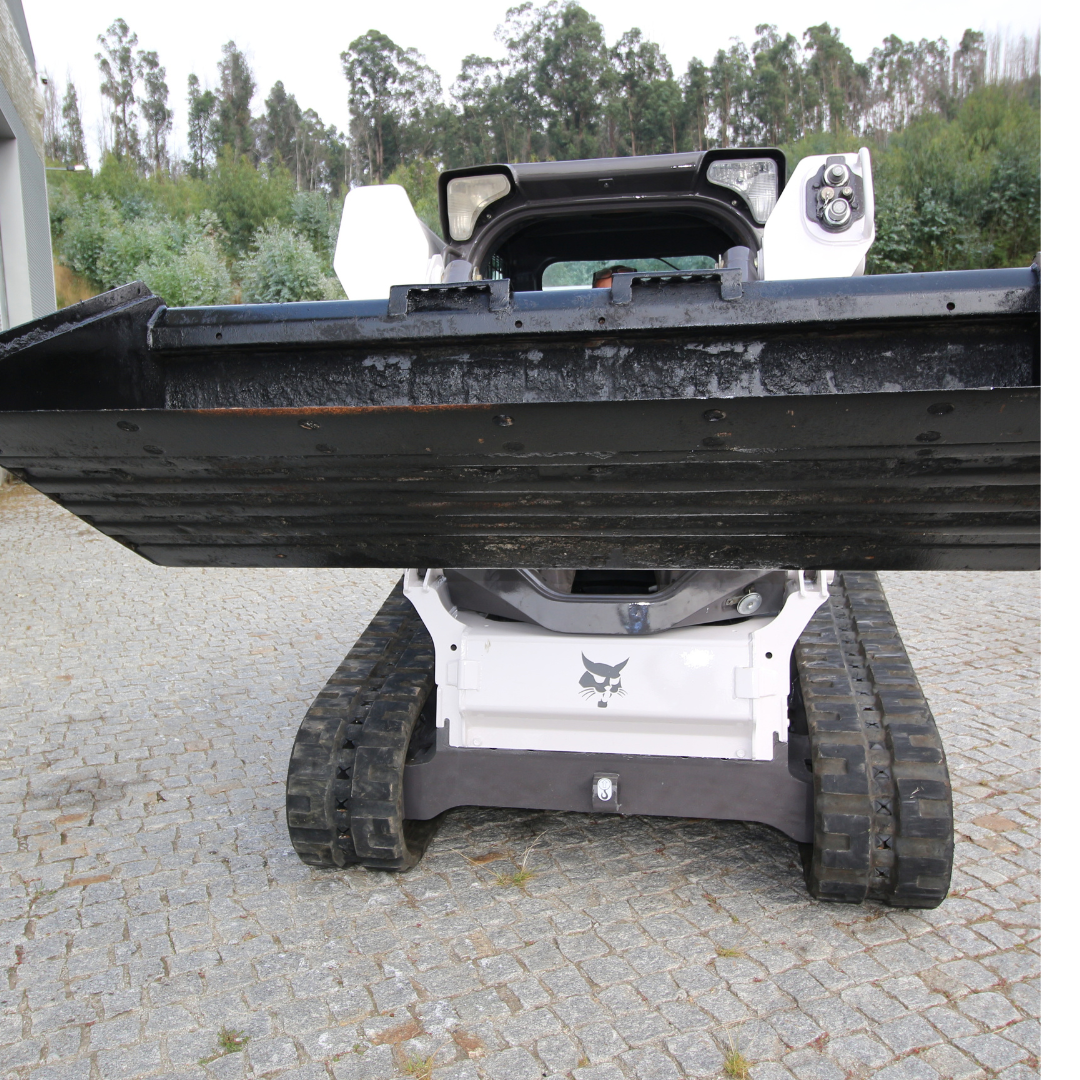 BOBCAT T590 (7)