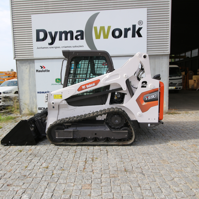 BOBCAT T590